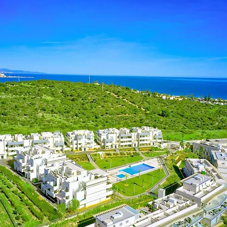 3015 Luxury Serenity Views In *